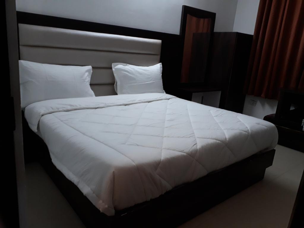 Hotel Katra Residency 外观 照片